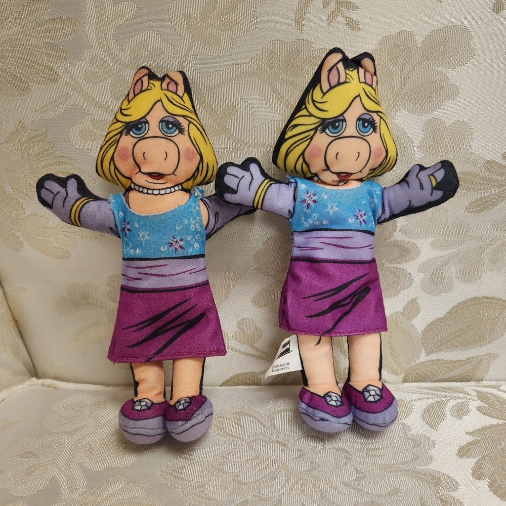 2 Vintage Miss Piggy Blockbuster Plush Toys